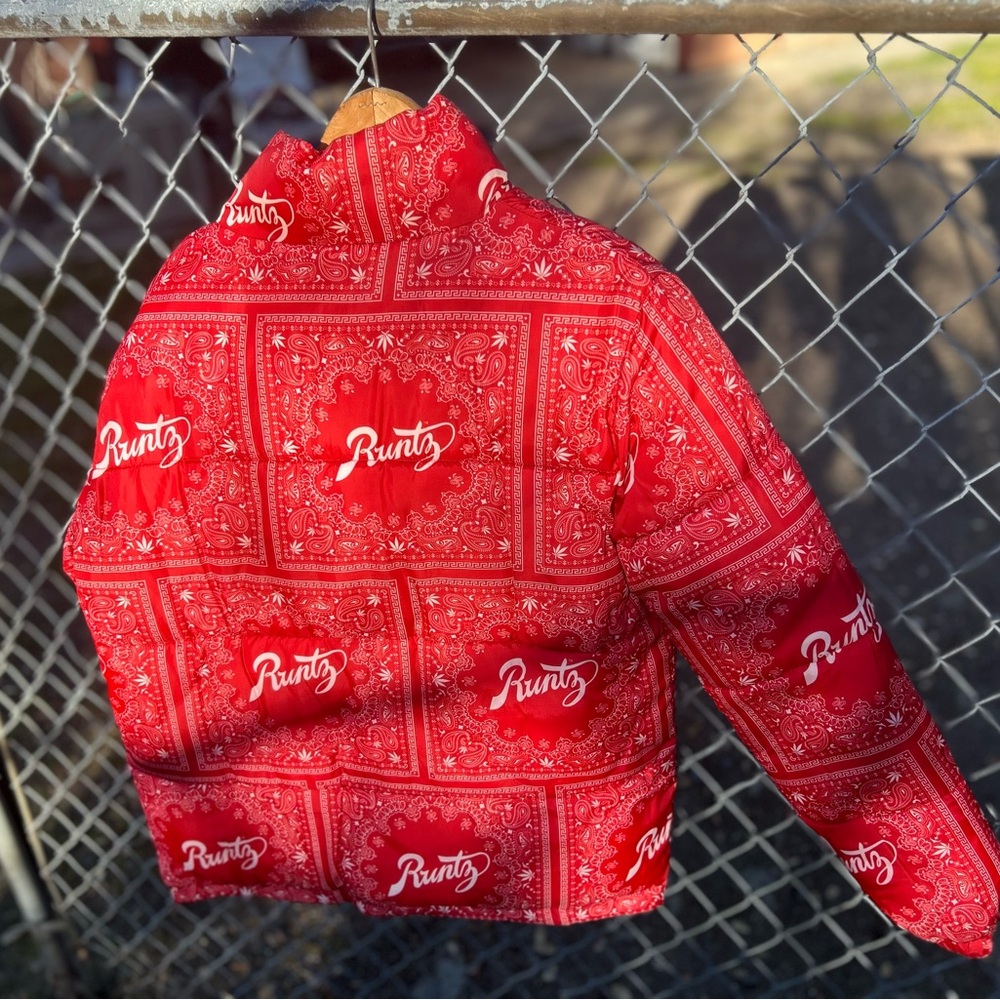Runtz Reversible Red Puffer Jacket - Picture 5 of 7